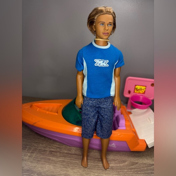 Barbie Beach Fun Set - Picture 2 of 5